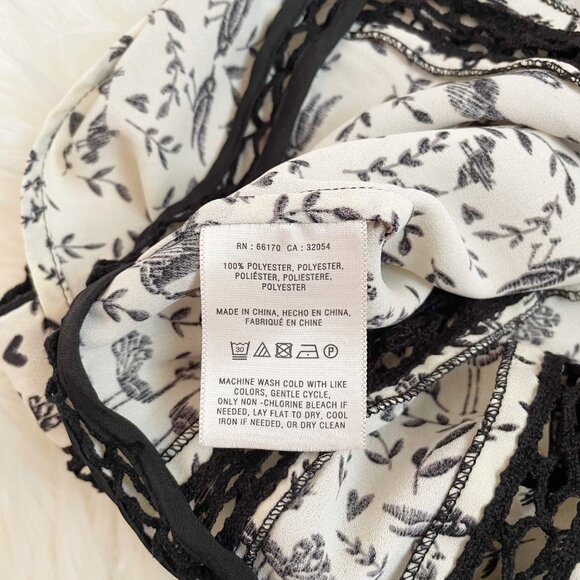 Anthropologie Meadow Rue Cream Black Faison Bird Print Short Sleeve Blouse Top - Picture 7 of 8